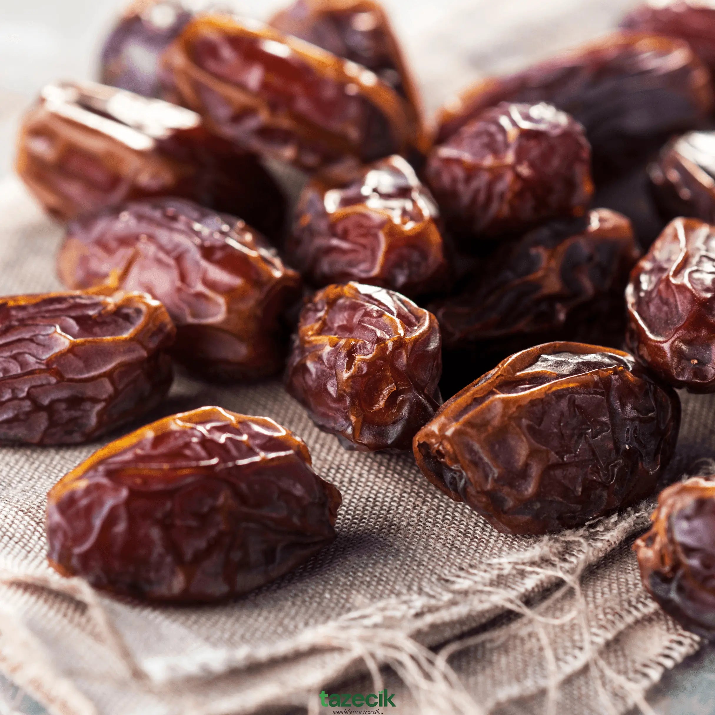 Medjul Hurma Mısır – Premium Kalite, İri Boy - 500g Tazecik